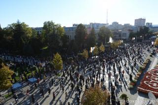 (Video) Pentru cine are urechi de auzit și ochi de văzut – bucuria și tristețea zilei de 14 octombrie