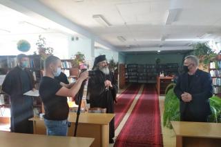 Episcopia de Bălţi a oferit Bursa „Mitropolit Visarion Puiu” pentru tineri