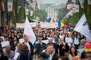 Adevărul tău ar trece „testul frumuseții”?