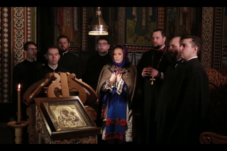 (Video) „La săvârșitu' lumii” – Nicoleta Iulia Câmpan și grupul psaltic „Theologos”