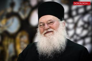 Întâlniri online cu părintele Efrem Vatopedinul
