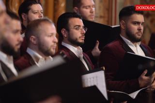 (Video) Bună dimineața la Moș Ajun – Corala „Armonia”