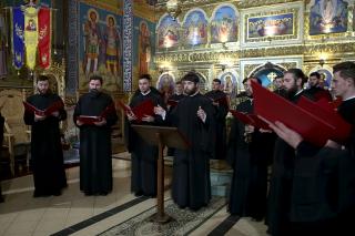 (Video) Corul Psaltic „Sfântul Ioan Damaschin” – Într-o sar-a lui Crăciunu