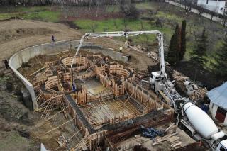 Lucrări la fundaţia Bisericii „Pogorârea Sfântului Duh” – Valea Lupului