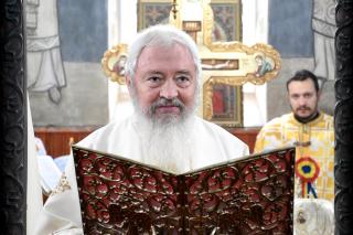 (Video) Mitropolitul Andrei: „Să participăm la Ospățul Credinței” – Predică la Duminica a 28-a după Rusalii