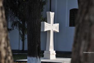 cruce de marmură