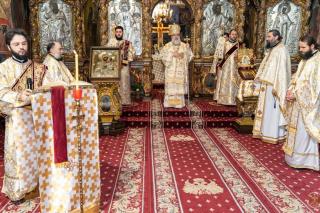 Liturghie arhierească la Catedrala Arhiepiscopală din Roman