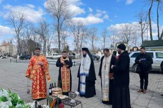 Nicolae Dabija și Alexei Mateevici, pomeniţi la Cimitirul Central din Chișinău