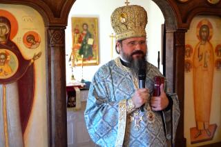 (Video) „Nu ezitați să alergați la Maica Domnului! Mamelor, luptați pentru sufletele copiilor”
