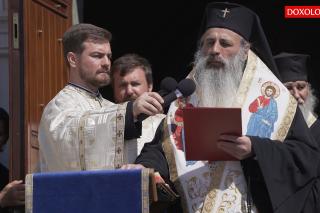 (Video) „Părintele Dumitru Merticariu s-a născut în cer” – IPS Teofan