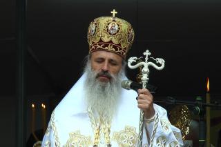 (Video) IPS Părinte Teofan – Cuvânt de învățătură la Slujba Parastasului de un an pentru IPS Pimen