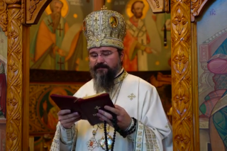(Video) „Să tânjim după Domnul asemenea femeii samarinence!” – PS Macarie