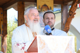 (Video) „Bucuriile sfinte” – IPS Andrei