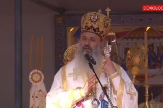 (Video) „Căutați mai întâi bunurile duhovnicești, apoi le veți dobândi și pe cele materiale” – IPS Teofan