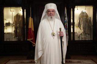 (Video) Părintele Patriarh Daniel: „Sfânta Parascheva – ocrotitoare a Moldovei și călăuză a tuturor pelerinilor care caută sfințenia lui Hristos”