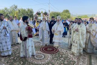 Biserica „Sfinții Arhangheli Mihail și Gavriil” din Calapodești, resfinţită de IPS Ioachim