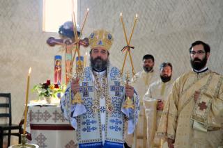 PS Nichifor Botoșăneanul, către credincioșii din Parohia Vlădiceni: „În această viață, poți să Îl cunoști pe Dumnezeu”