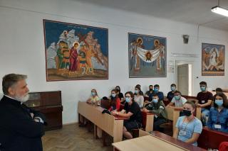 Şcoala de vară în domeniul teologiei ortodoxe şi istoriei, pentru elevii cu risc de abandon