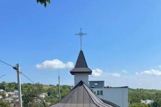O copie a icoanei Maicii Domnului „Axioniţa”, în Parohia Stăuceni, Protopopiatul Chişinău