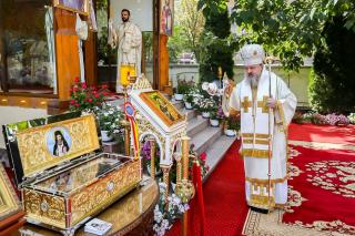 PS Timotei Prahoveanul: „Sfântul Ioan Iacob ne îndeamnă să căutăm prietenia cu Dumnezeu, singura care contează”