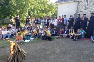 Prima ediţie a taberei de vară „Tabăra din pridvorul satului”, în Episcopia de Bălţi
