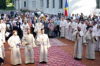 (Video) Hramul Sfântului Ioan Iacob de la Mănăstirea Neamț - 2021