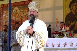 (Video) PS Macarie la Mănăstirea Nicula „Să le păzim celor mici copilăria, școala, joaca și bucuria!”