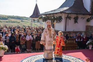 Liturghie arhierească la hramul Mănăstirii Giurgeni