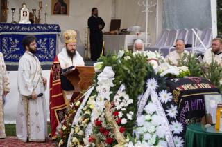 Părintele David Oprea a fost înmormântat la Mănăstirea Cetățuia