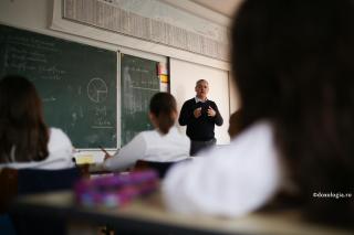 profesor în clasă