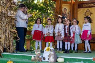 „Festivalul Toamnei”, ediţia a II-a, la Roman
