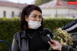 (Video) „Când oamenii s-au depărtat, e o senzație că nu ești singur. Cineva te ascultă!”