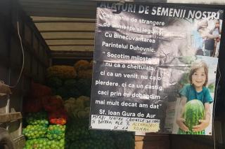 200 de bătrâni și 100 de copii au primit ajutoare prin intermediul proiectului „Dărnicie în timp de pandemie”