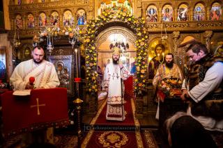 Liturghie arhierească la hramul Bisericii „Sfânta Mare Muceniță Ecaterina” Șcheia