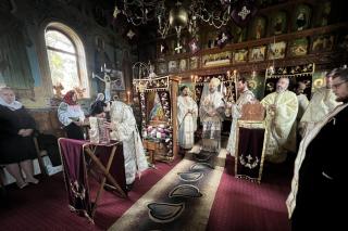 Slujbe arhierești în județul Botoșani: PS Nichifor Botoșăneanul a slujit la Parohiile Mihai Viteazu și Rediu