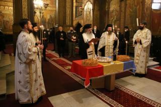 Înfăptuitorii Unirii Principatelor, pomeniți la Mănăstirea „Sfinții Trei Ierarhi”. IPS Teofan: „Mult bine au făcut națiunii române”