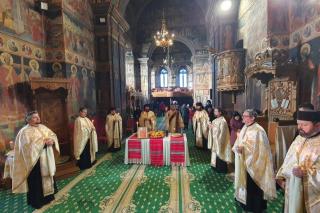 Arhiepiscopul Eftimie Luca, pomenit la catedrala din Roman