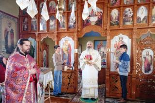Slujire arhierească în Parohia Corlăteni-Râşcani