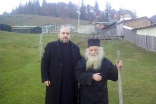 Părintele Proclu Nicău, monahul smerit și blând