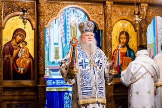 Liturghie arhierească în prima duminică a Triodului la Paraclisul Mănăstirii „Sfântul Ioan cel Nou” din Suceava
