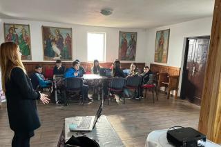 Cursuri gratuite de informatică în Parohia Lețcana
