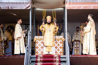 Olimpicii competițiilor de religie premiați în a doua duminică a Postului Mare la Mănăstirea „Sfântul Ioan cel Nou de la Suceava”