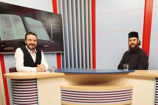 (Video) Arhim. Nathanael Neacşu, despre rugăciunea unui sfânt al zilelor noastre: Cuviosul Sofronie de la Essex