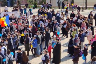 „Marșul pentru viață” – 2022: Cum a fost la Piatra Neamț, Botoșani, Dorohoi și Darabani