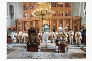 Procesiunea „Calea Luminii“, în Protopopiatul Moineşti