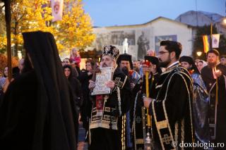 Denia Prohodului la Catedrala mitropolitană din Iași: „Aduceri aminte ale unor momente înfricoșătoare, sfinte și mari pentru istoria lumii”