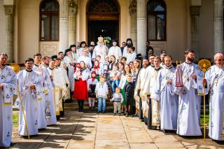 Bucuria Învierii Domnului la Mănăstirea „Sfântul Ioan cel Nou” – Catedrala Arhiepiscopală din Suceava