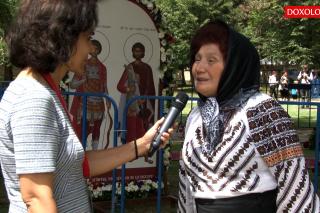 (Video) Pelerinii vin și revin neîncetat la racla Sfânului Ioan cel Nou #HramSuceava2022