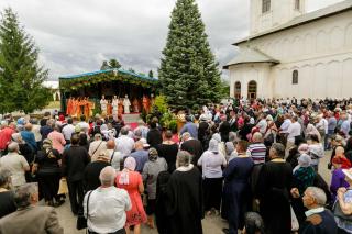 Sfânta Mare Muceniță Chiriachi, sărbătorită la Catedrala Episcopală din Huși
