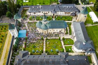 Sfântul Voievod Ștefan cel Mare, cinstit în chip deosebit la Mănăstirea Putna, la 30 de ani de la canonizare